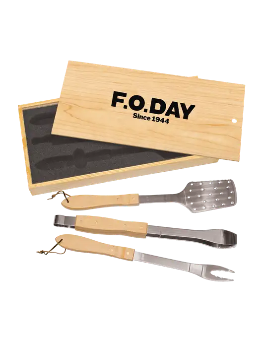 Wood BBQ Gift Set w/F.O.Day Logo